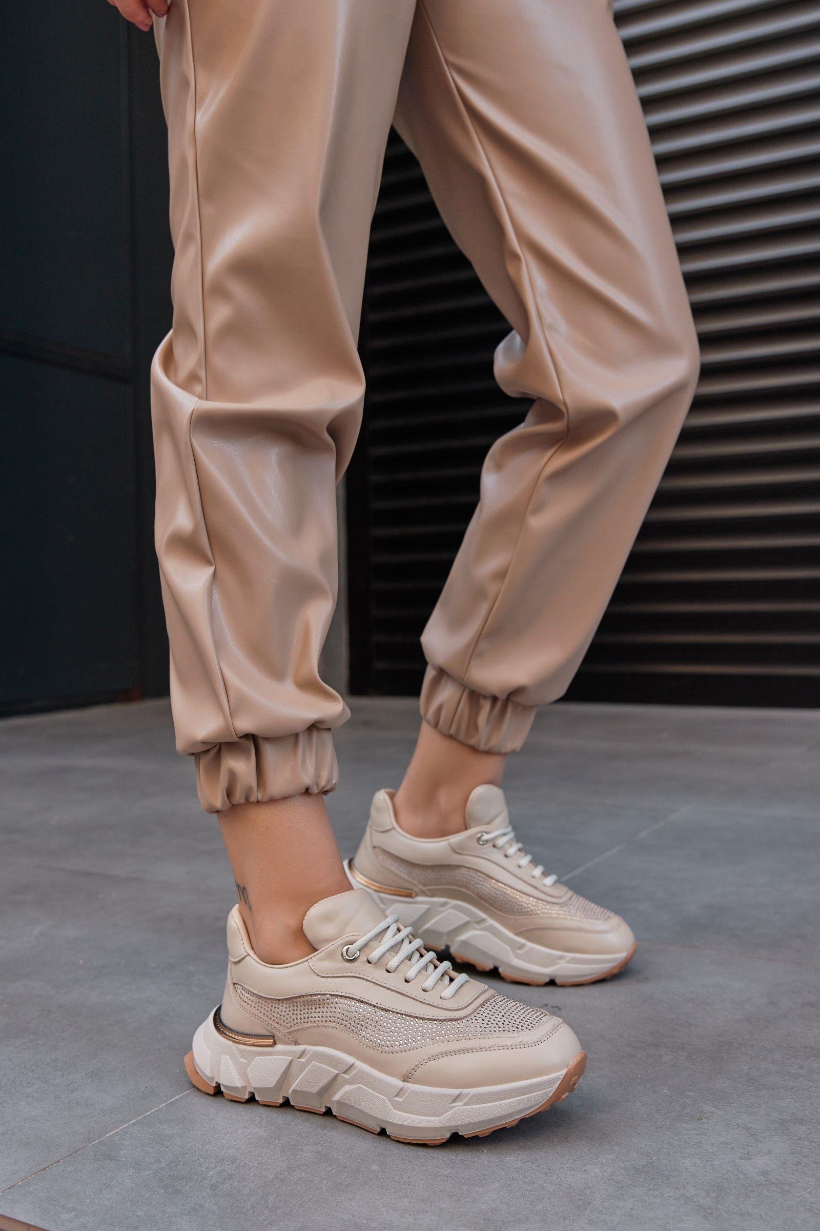 Hilary Bej Hakiki Deri Taşlı Kadın Sneaker