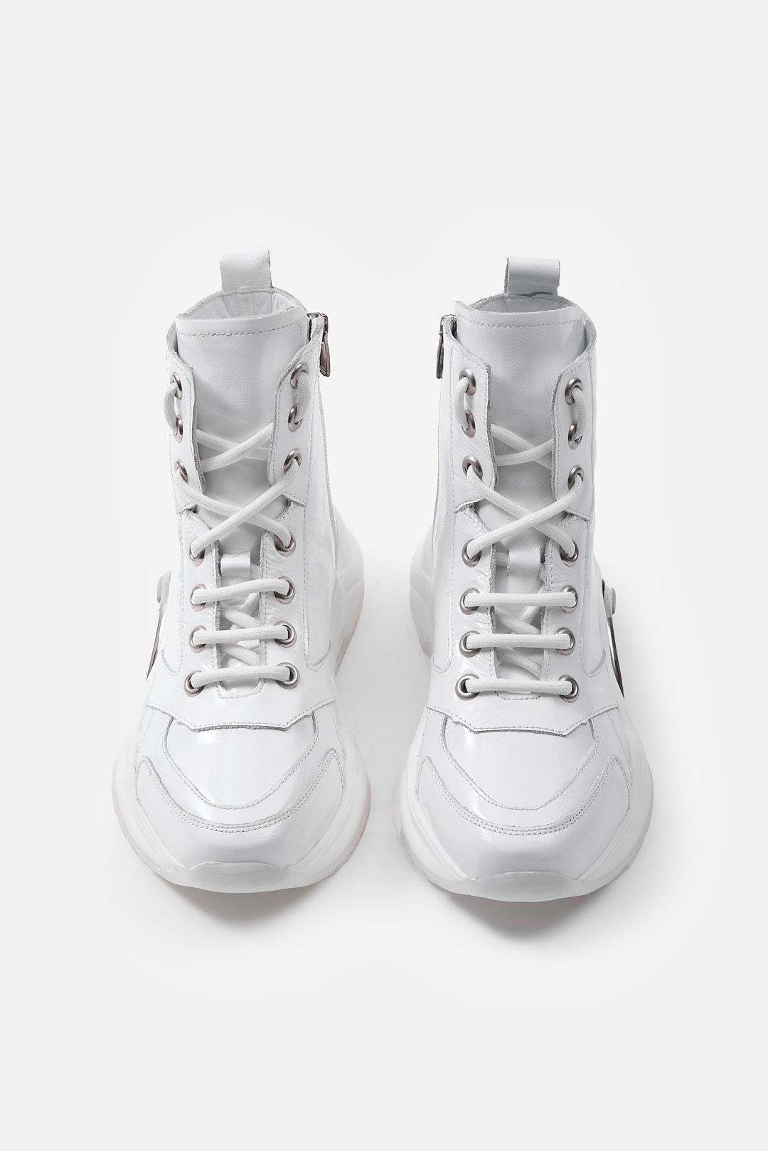 Houston Beyaz Rugan Hakiki Deri Kadın Bot