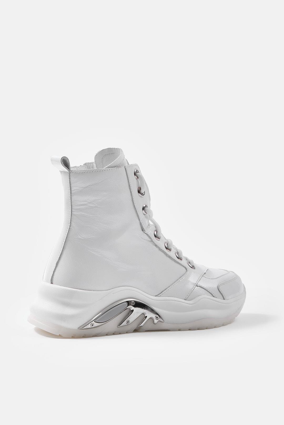 Houston Beyaz Rugan Hakiki Deri Kadın Bot