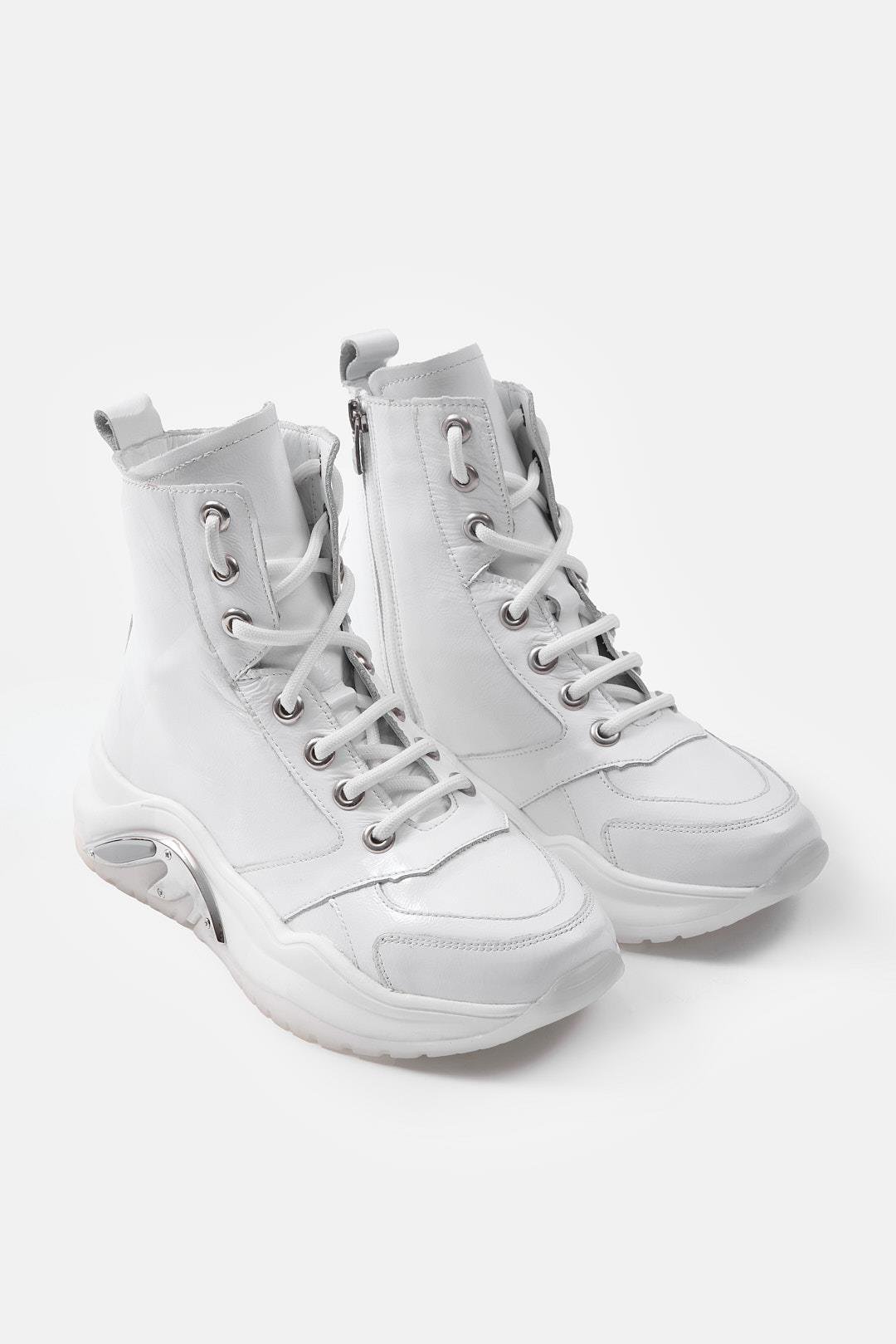 Houston Beyaz Rugan Hakiki Deri Kadın Bot