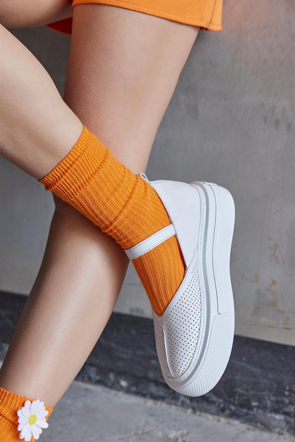 Inesa Beyaz Hakiki Deri Kalın Tabanlı Spor Sandalet