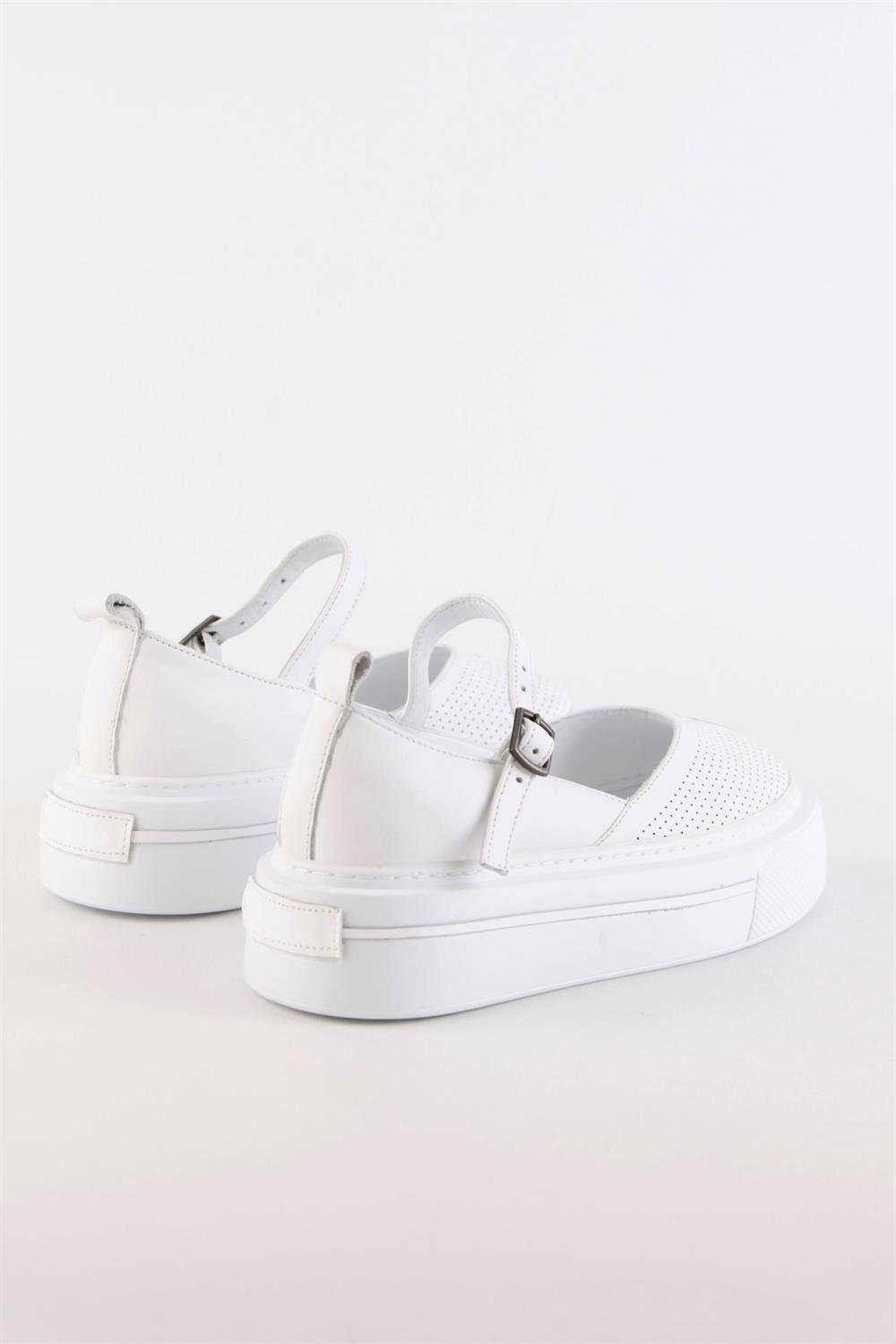Inesa Beyaz Hakiki Deri Kalın Tabanlı Spor Sandalet