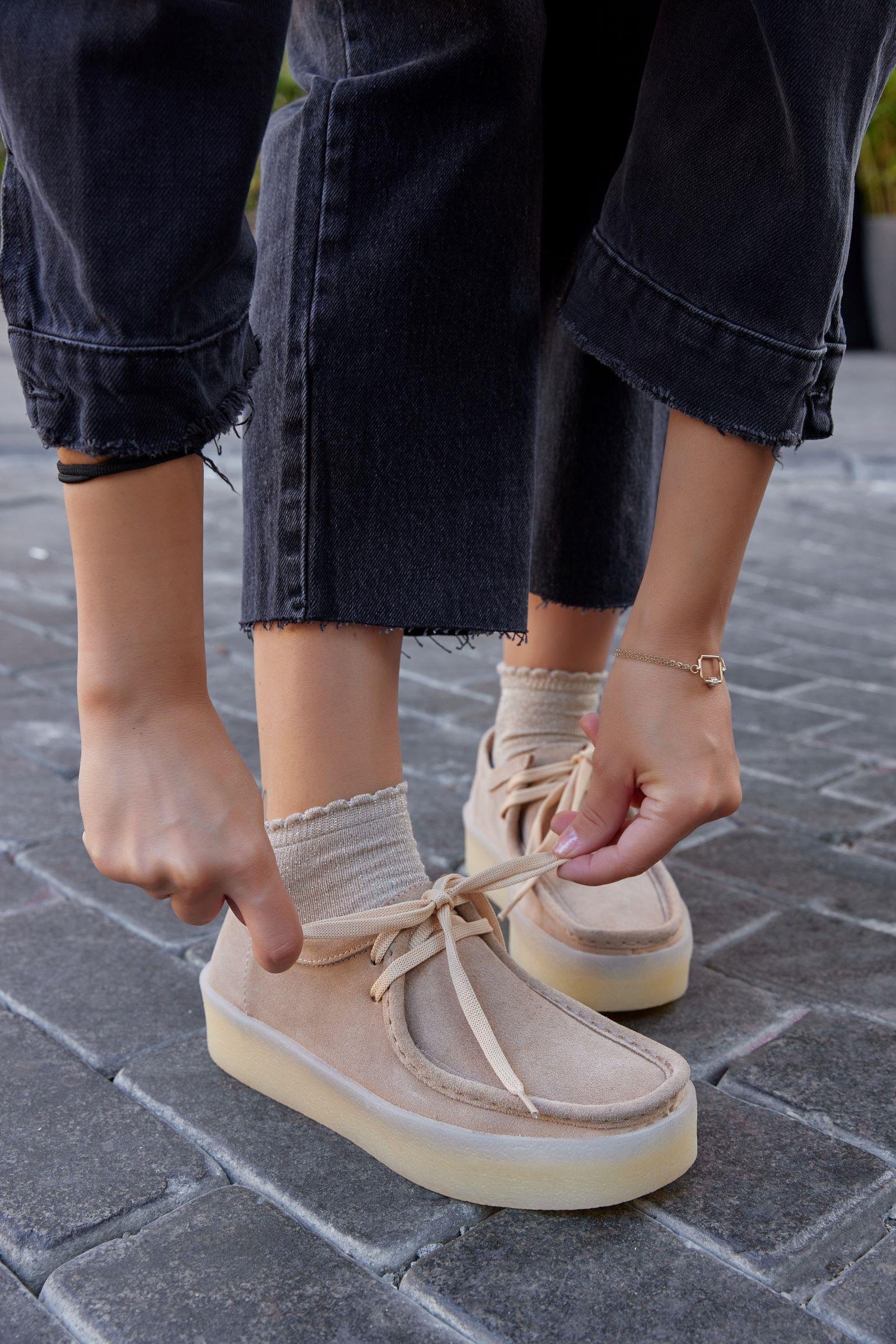 James Bisküvi Hakiki Deri Bağcıklı Kadın Ayakkabı