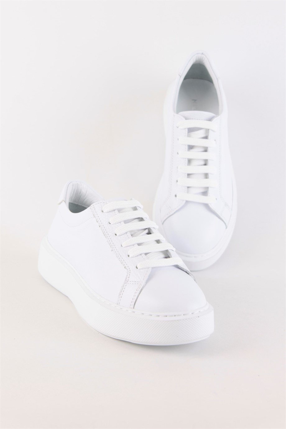 Julia Beyaz Floter Hakiki Deri Kadın Sneaker