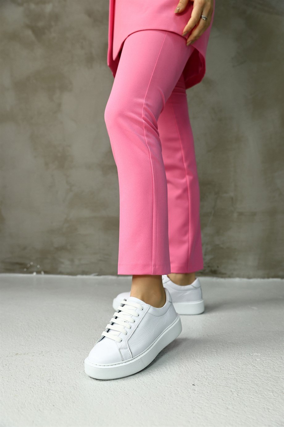 Julia Beyaz Floter Hakiki Deri Kadın Sneaker