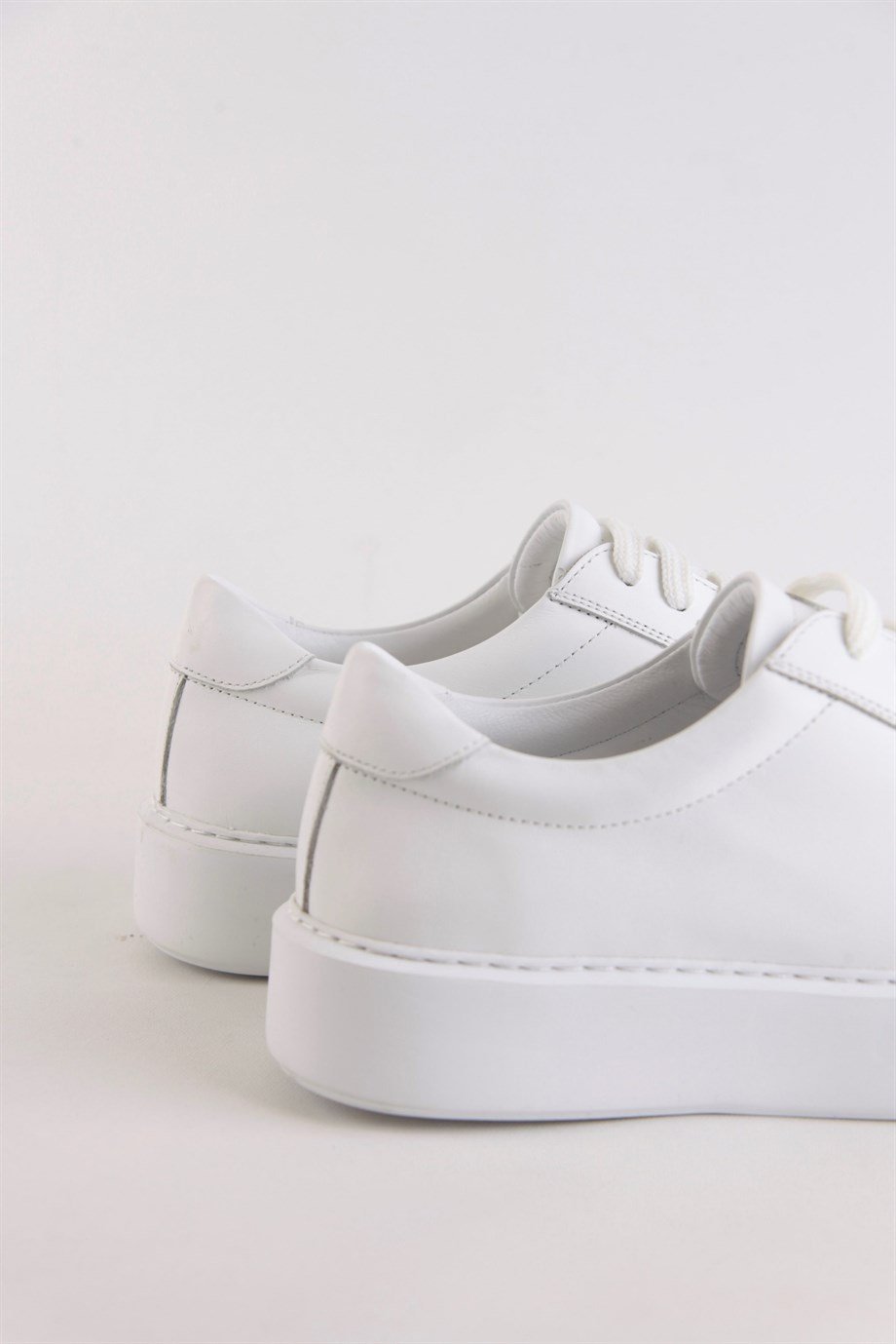 Julia Beyaz Hakiki Deri Kadın Sneaker