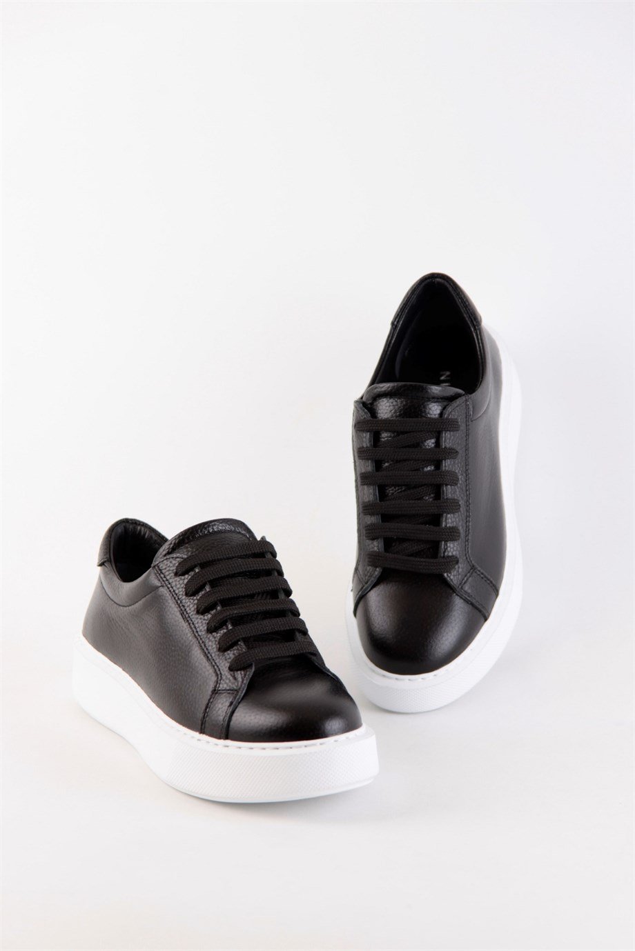 Julia Siyah Hakiki Deri Kadın Sneaker