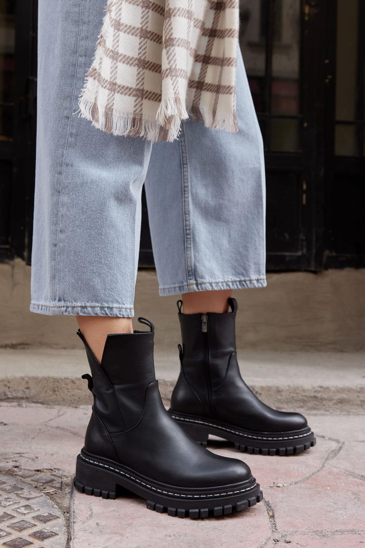 Kalita Siyah Hakiki Deri Kadın Bot