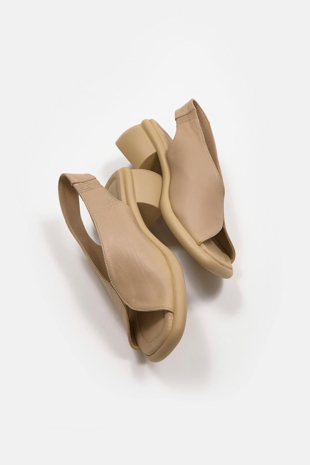 Katia Nude Hakiki Deri Kısa Topuklu Kadın Sandalet