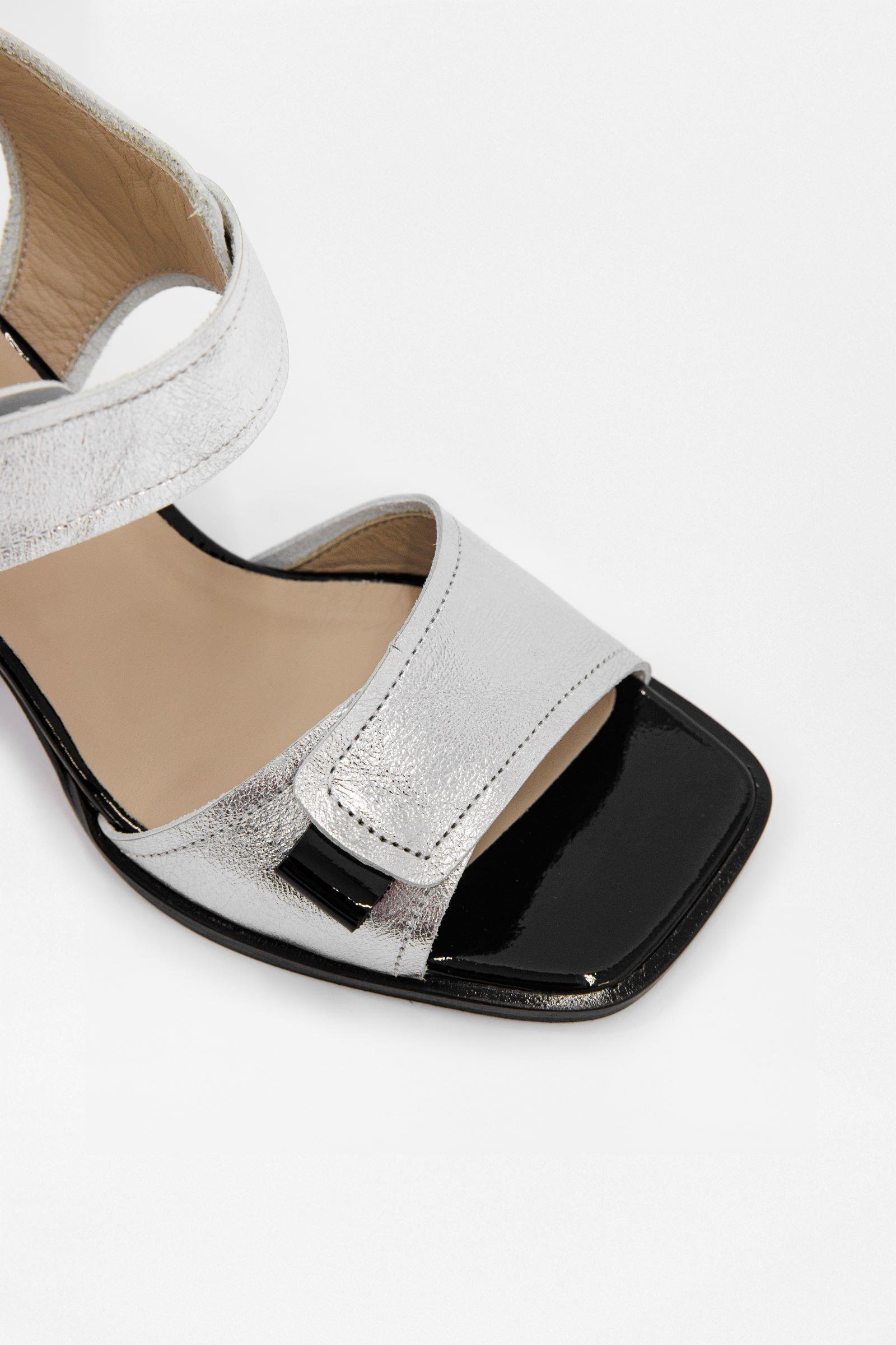 Kerry Gümüş Hakiki Deri Bantlı Topuklu Sandalet