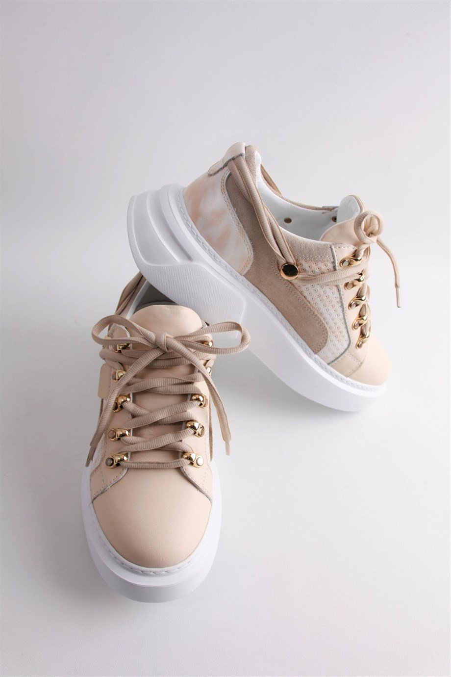 Kiera Bej Deri Kalın Tabanlı Kadın Sneakers