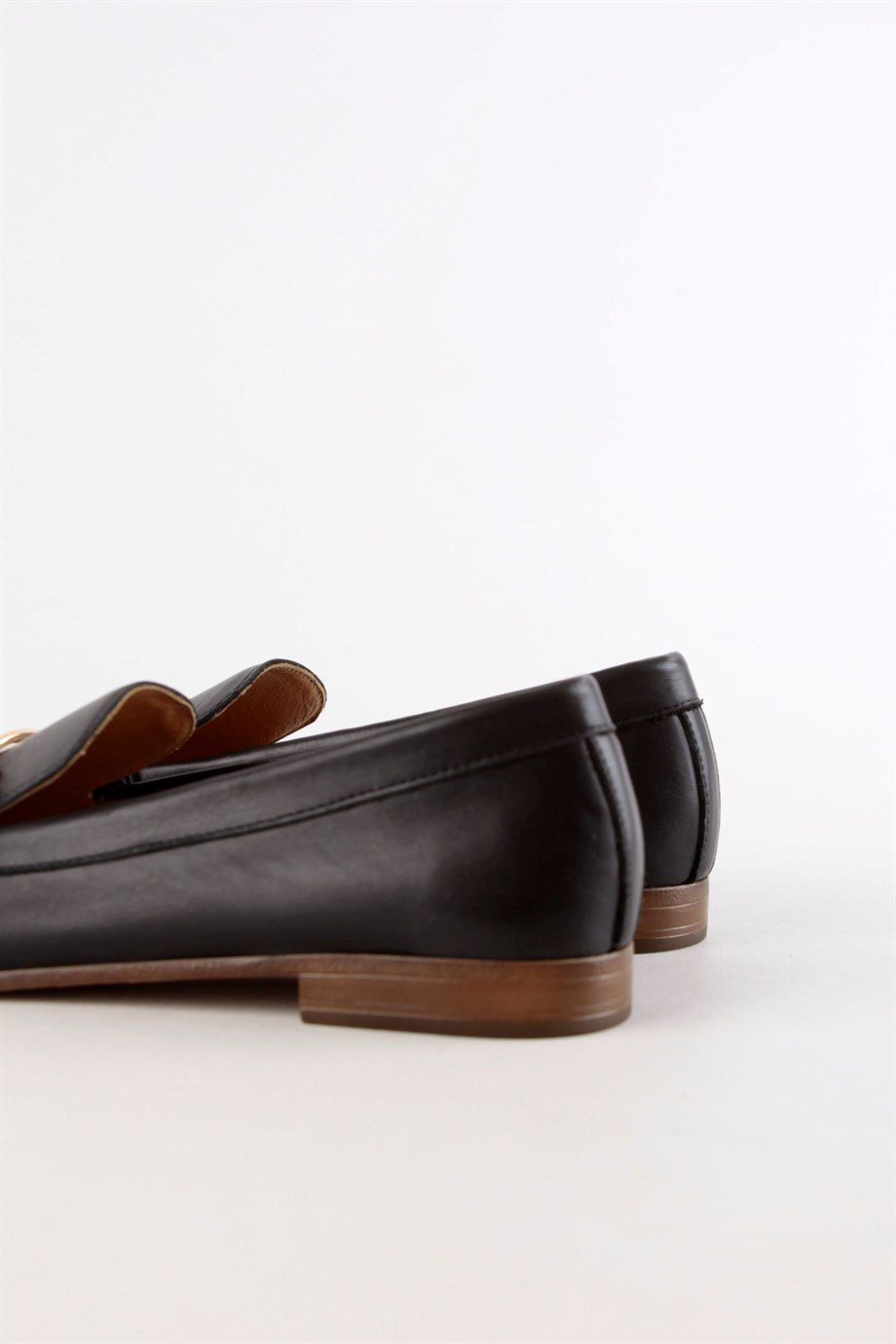 Livia Siyah Hakiki Deri Kadın Loafer