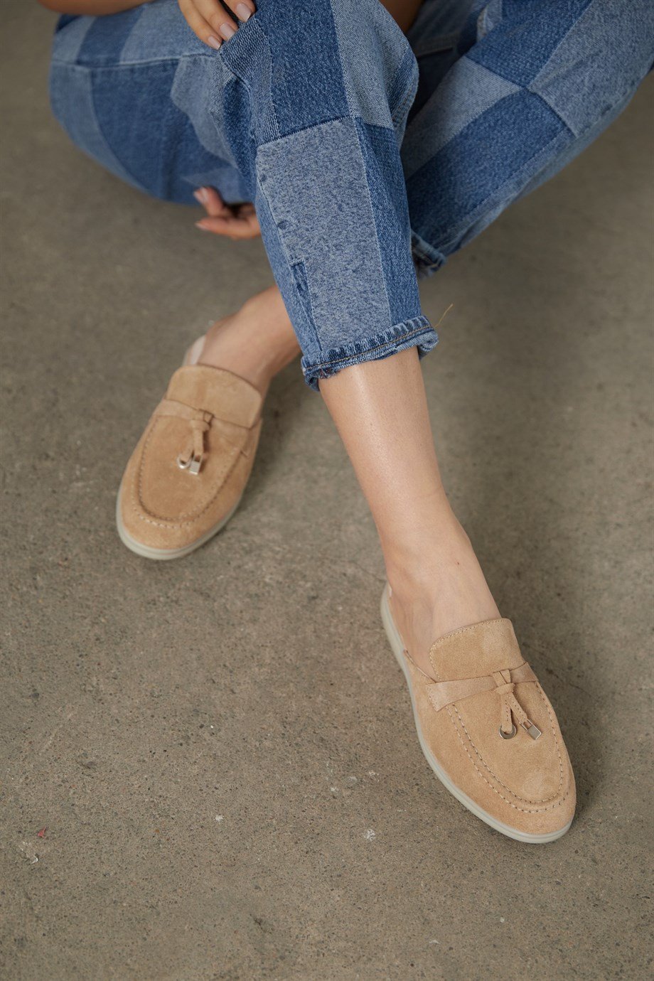 Lolo Bisküvi Hakiki Süet Kadın Terlik