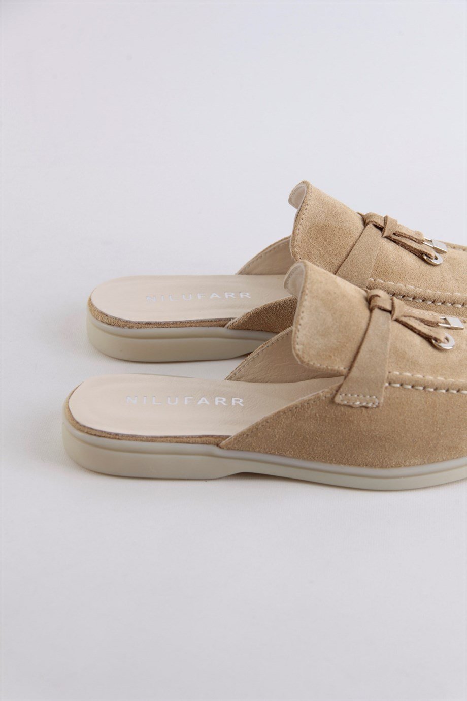 Lolo Bisküvi Hakiki Süet Kadın Terlik