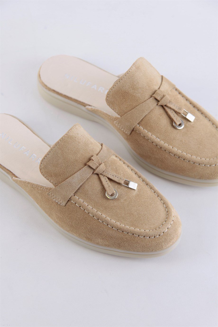 Lolo Bisküvi Hakiki Süet Kadın Terlik