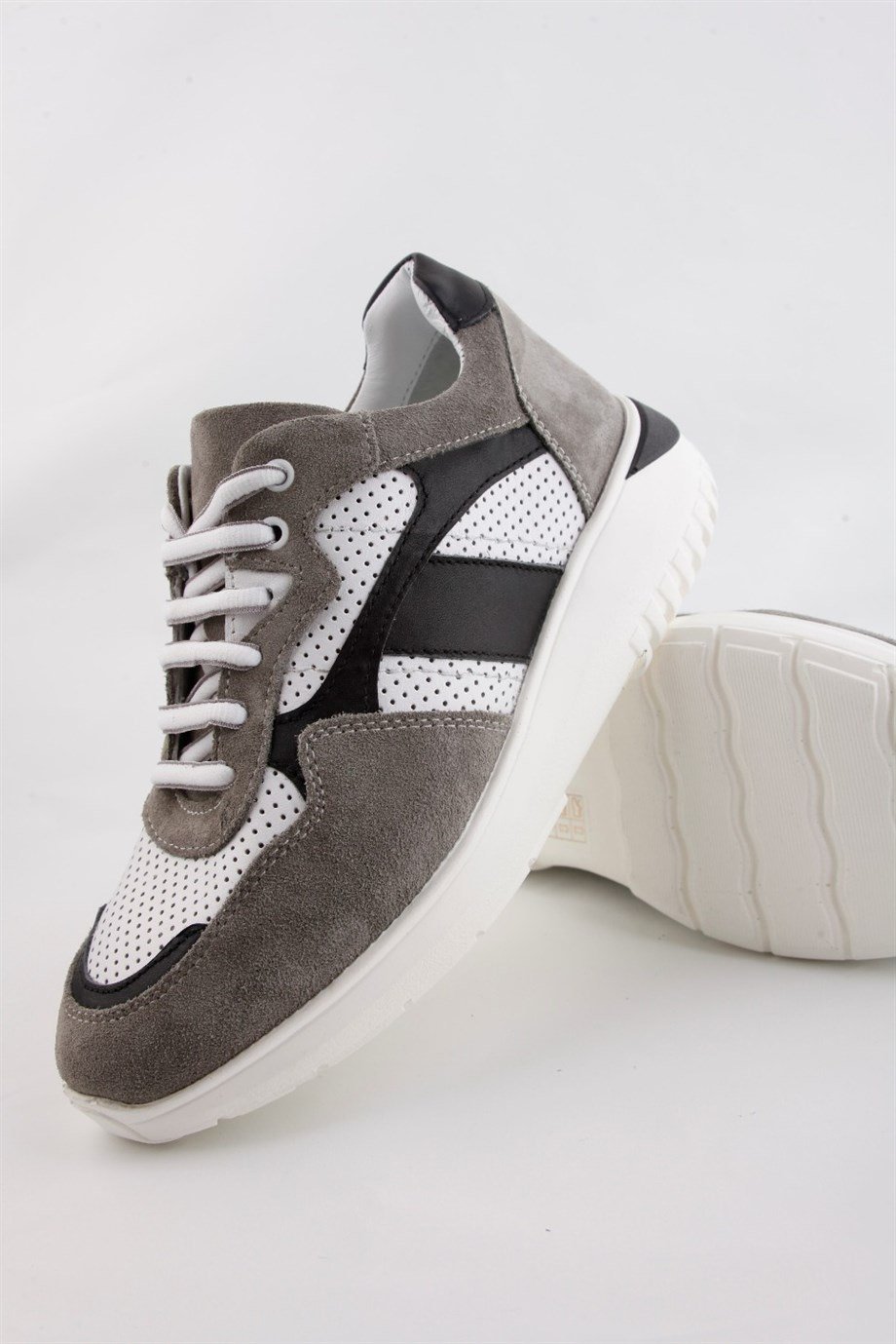 London Gri Süet Deri Kadın Sneakers