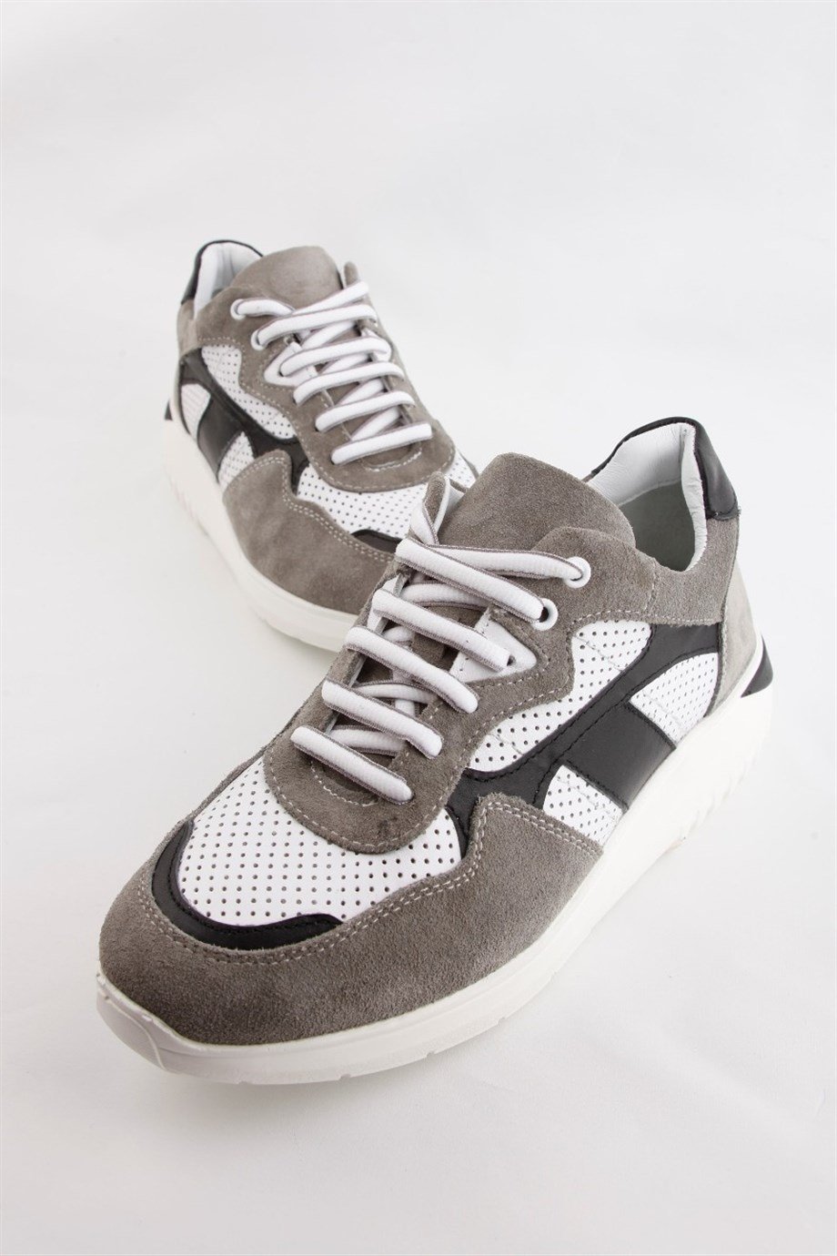 London Gri Süet Deri Kadın Sneakers