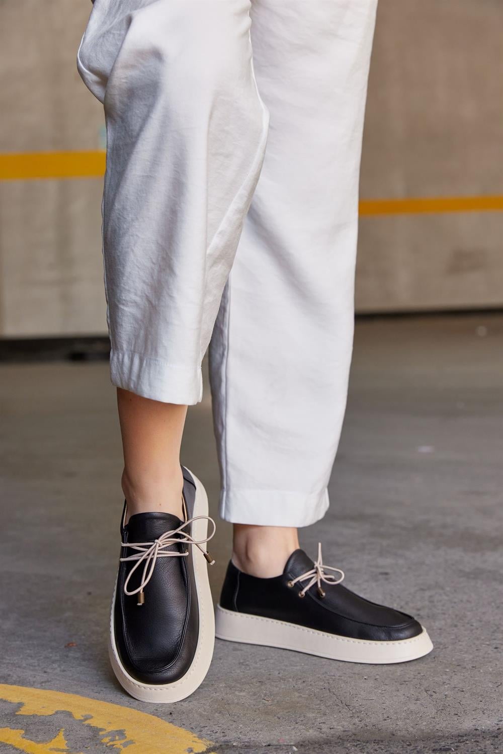 Lovely Siyah Hakiki Deri Kadın Sneaker