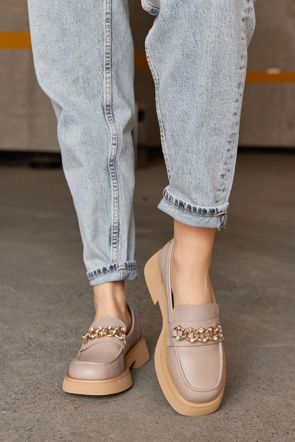 Lucca Vizon Hakiki Deri Taşlı Kadın Loafer