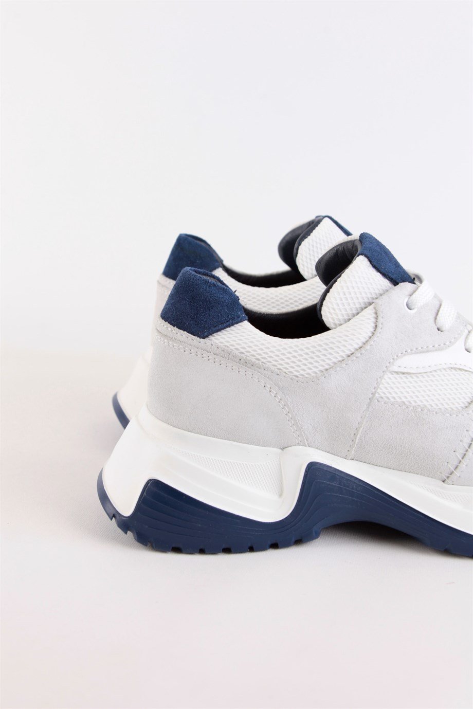 Luiza Beyaz/Lacivert Hakiki Süet Kadın Sneaker