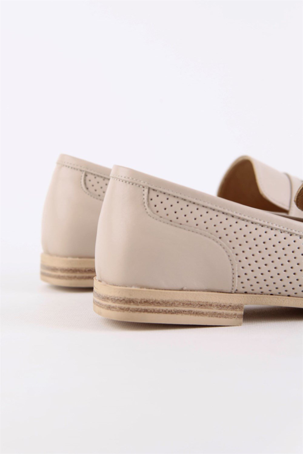 Manisha Bej Hakiki Deri Kadın Bot