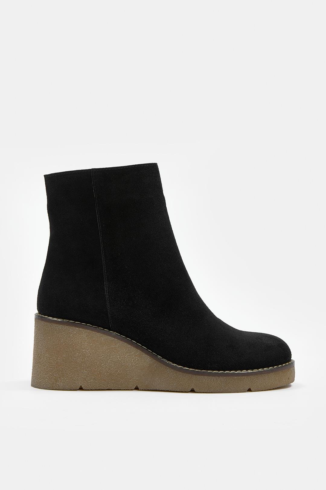 Maranda Siyah Süet Hakiki Deri Dolgu Topuk Bot