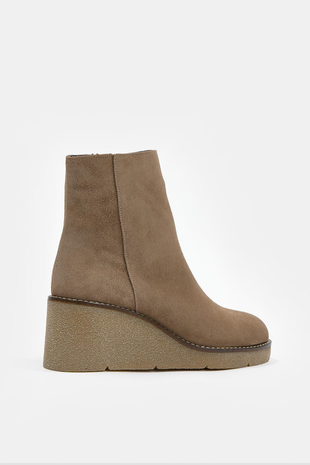 Maranda Vizon Süet Hakiki Deri Dolgu Topuk Bot