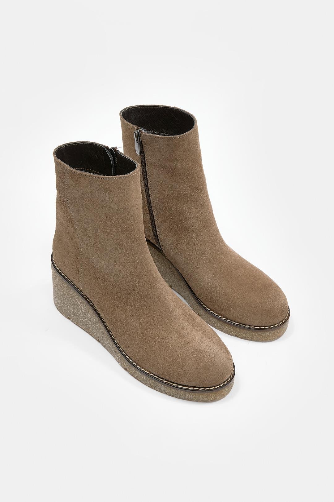 Maranda Vizon Süet Hakiki Deri Dolgu Topuk Bot