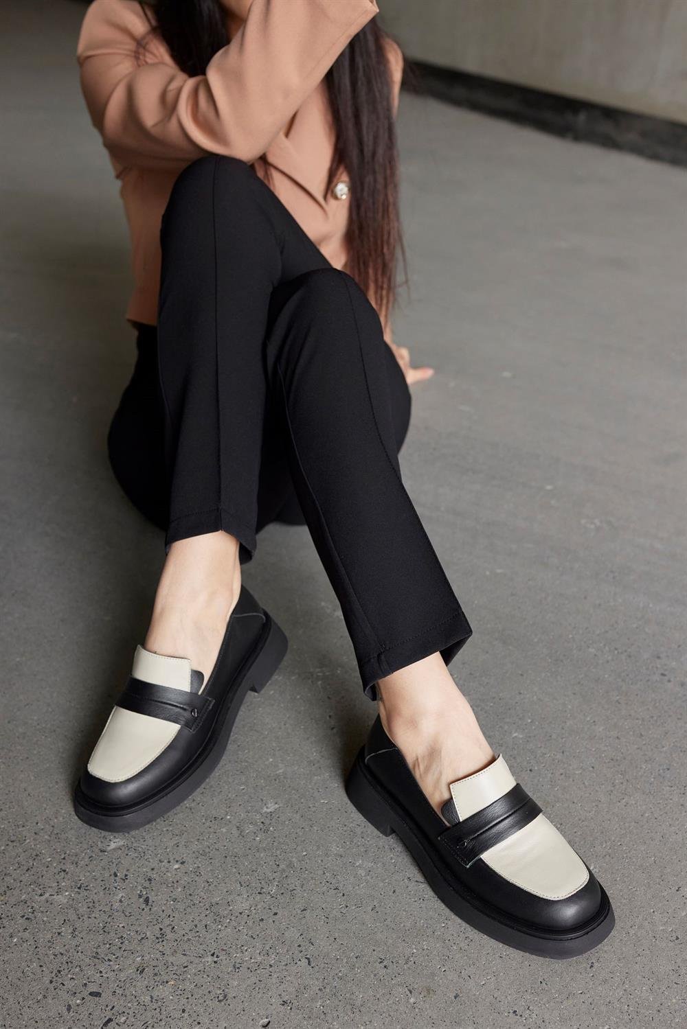 Marissa Siyah/Bej Hakiki Deri Kadın Loafer