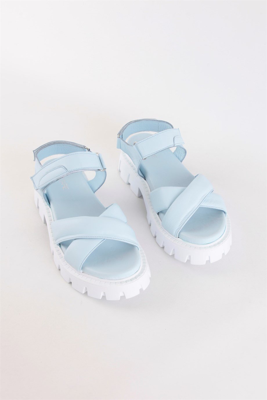 Marla Bebe Mavi Hakiki Deri Kalın Tabanlı Kadın Sandalet