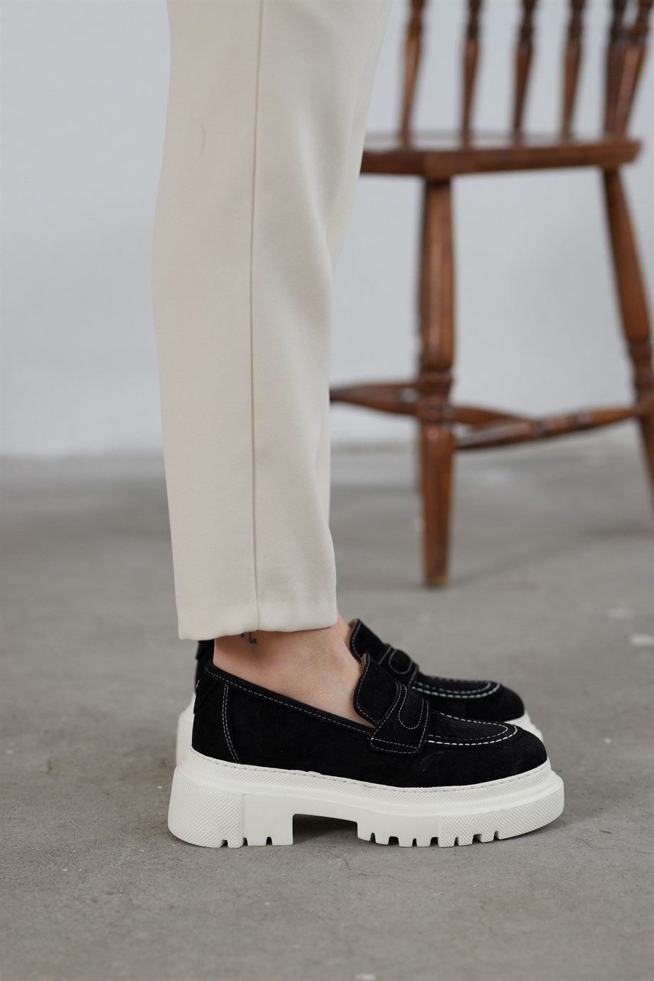 Matilda Women's Black Suede Loafer