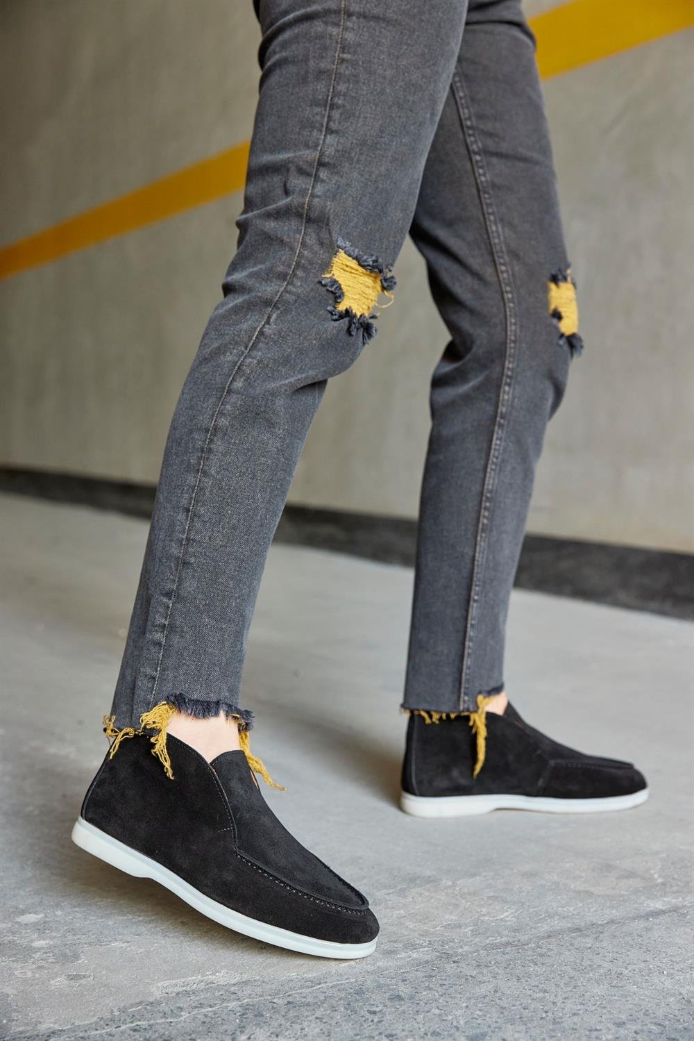 Megi Women's Black Suede Casual Shoes