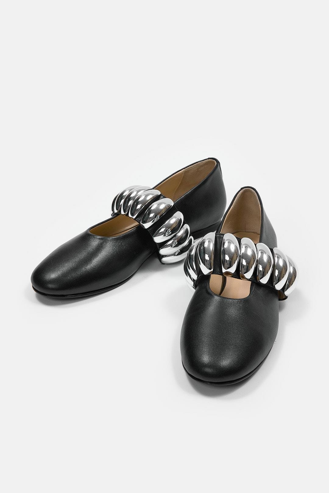 Merry Черные Женские Балетки из Натуральной Кожи с Серебряной Фурнитурой
