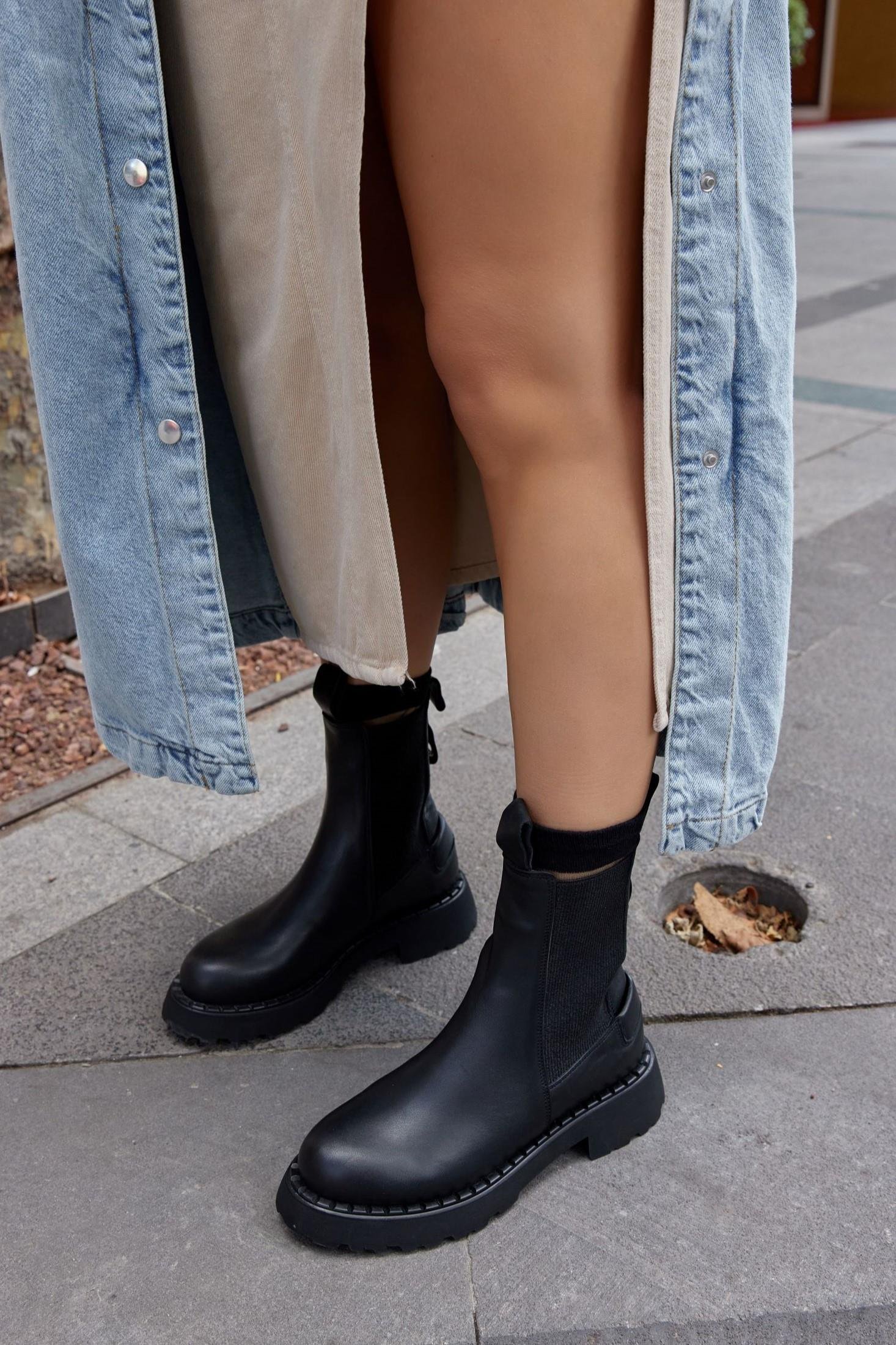 Messina Siyah Hakiki Deri Kadın Bot