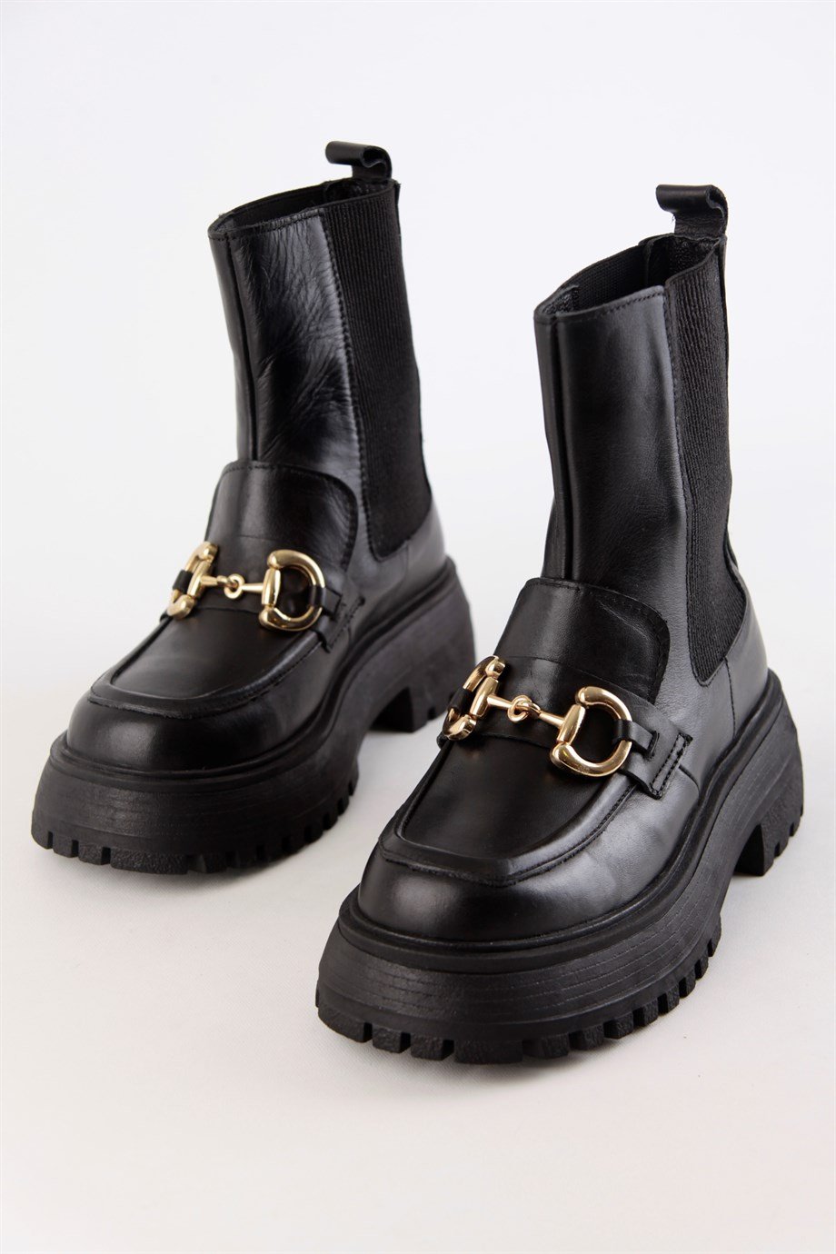 Mıckey Siyah Hakiki Deri Kalın Tabanlı Kadın Bot