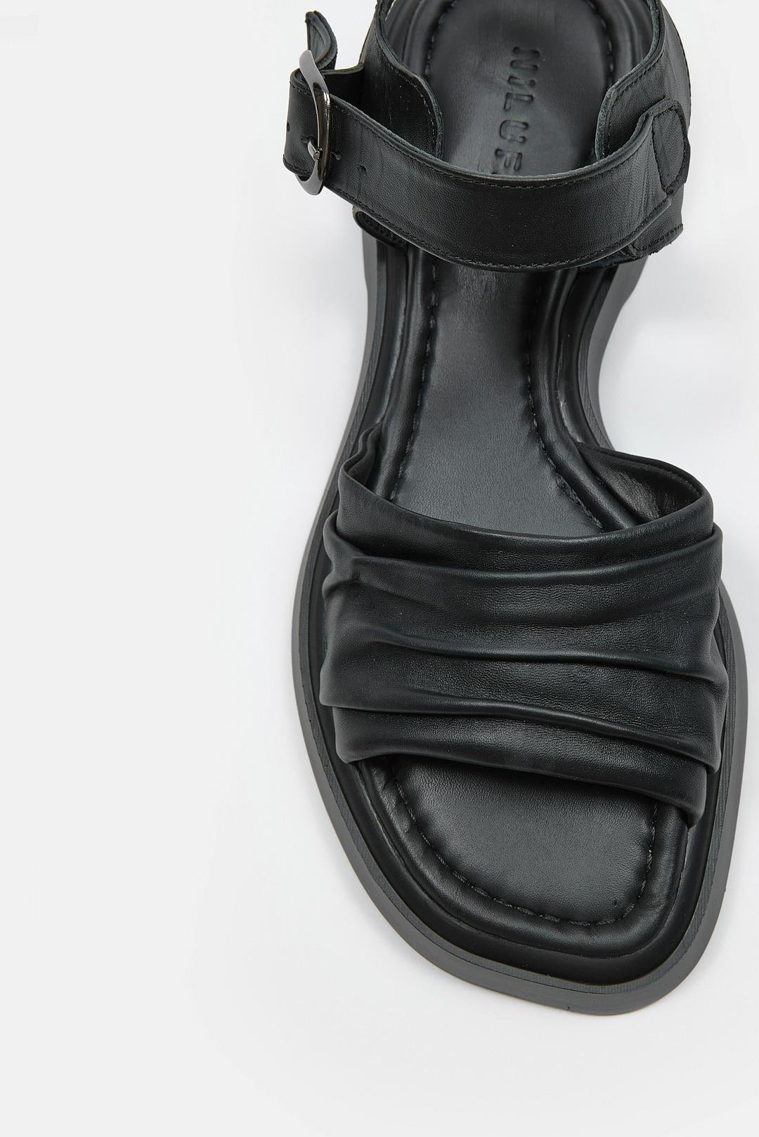 Miki Siyah Hakiki Deri Kadın Sandalet