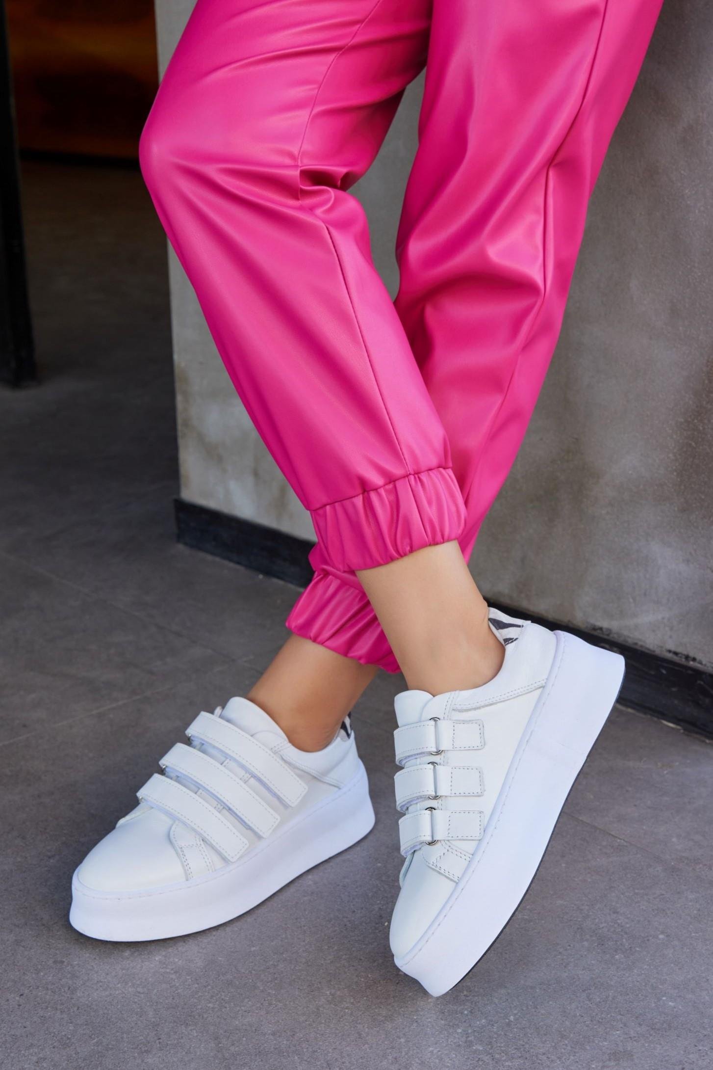 Mila Beyaz Hakiki Deri Zebra Detaylı Cırt Bantlı Kadın Sneaker