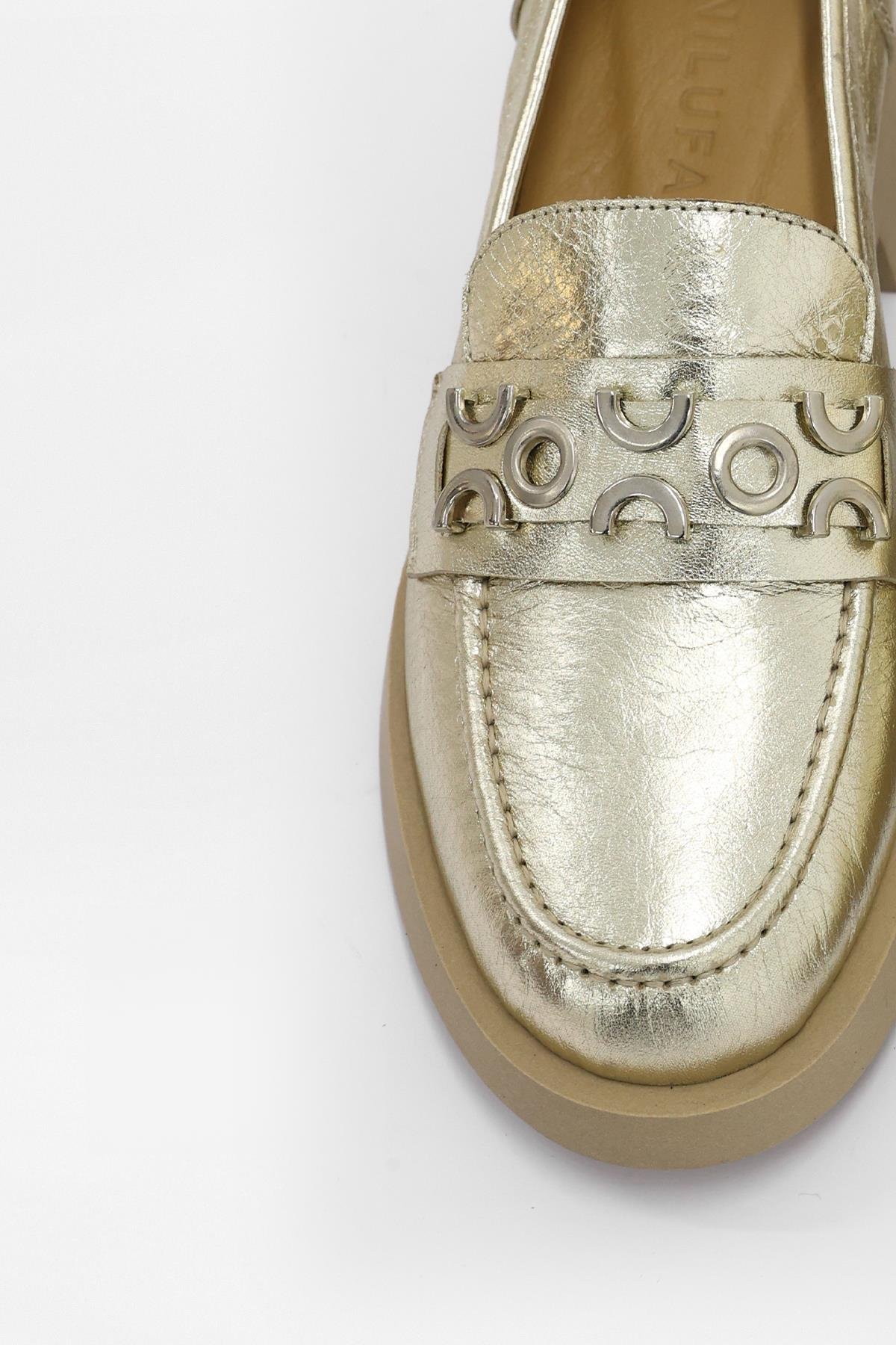 Morris Altın Hakiki Deri Gümüş Aksesuarlı Kadın Loafer