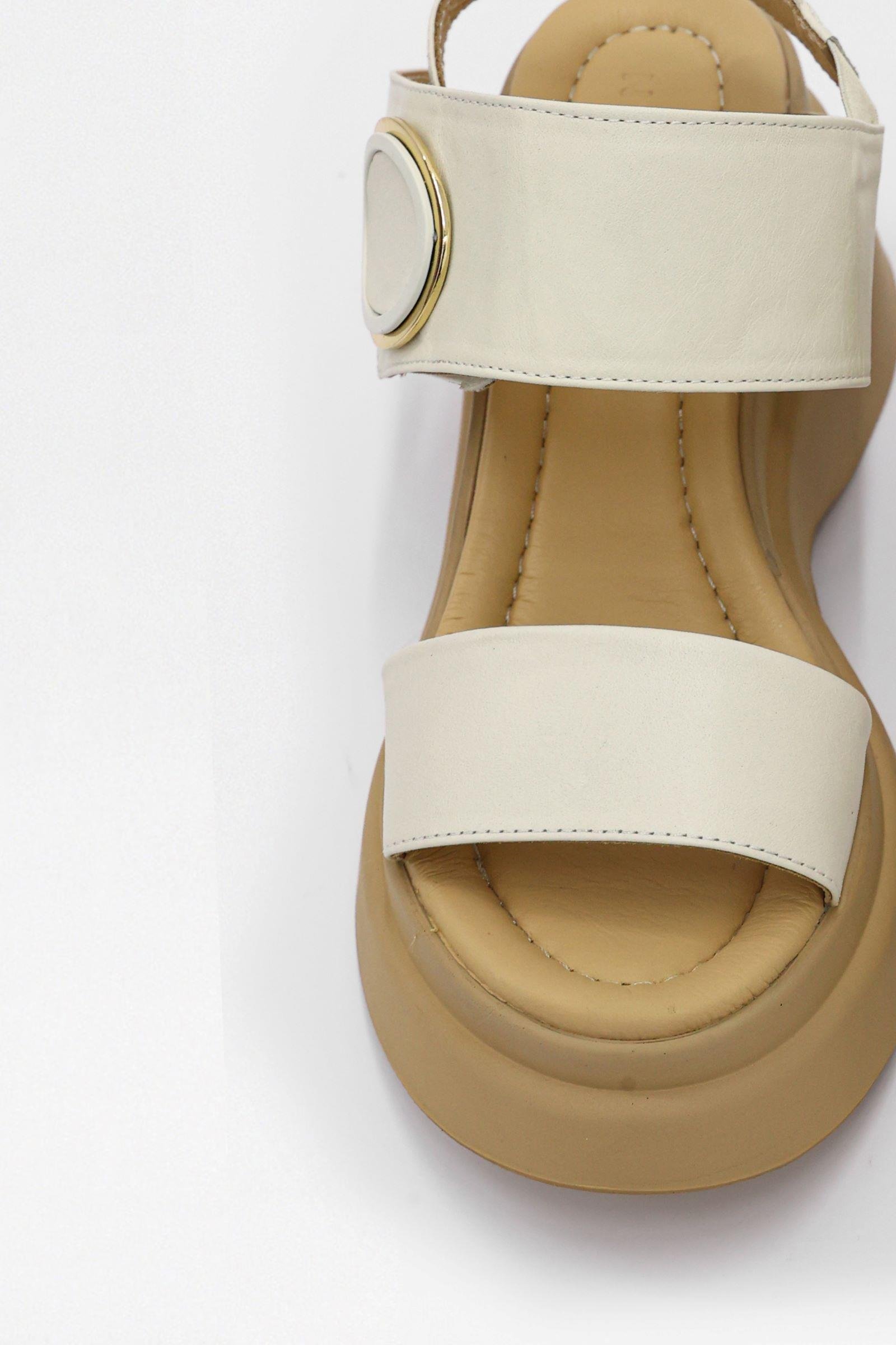 Mudo Bej Hakiki Deri Topuklu Sandalet