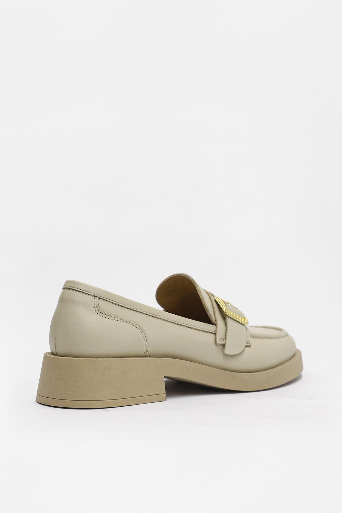 Neva Bej Hakiki Deri Altın Tokalı Kadın Loafer