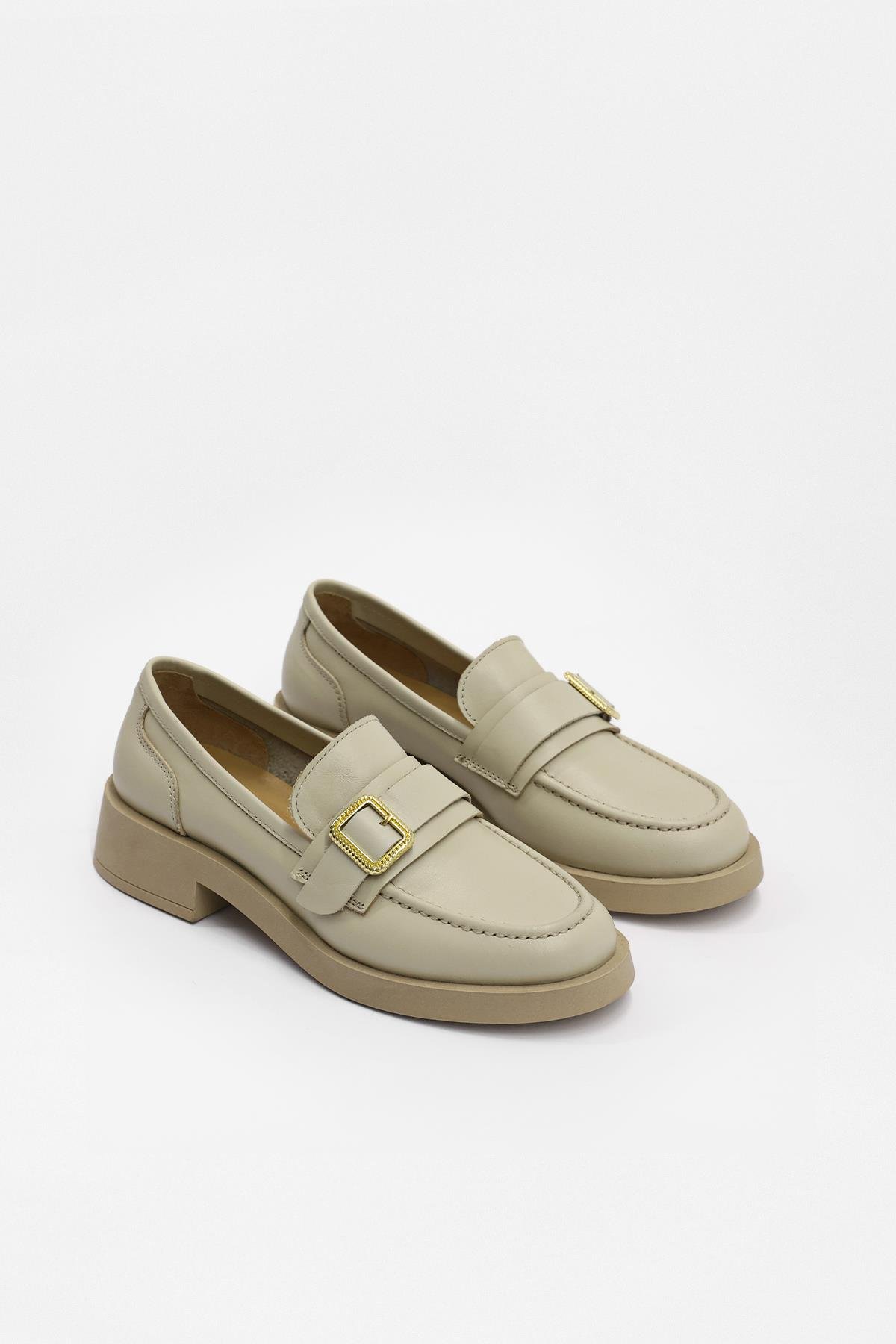 Neva Bej Hakiki Deri Altın Tokalı Kadın Loafer