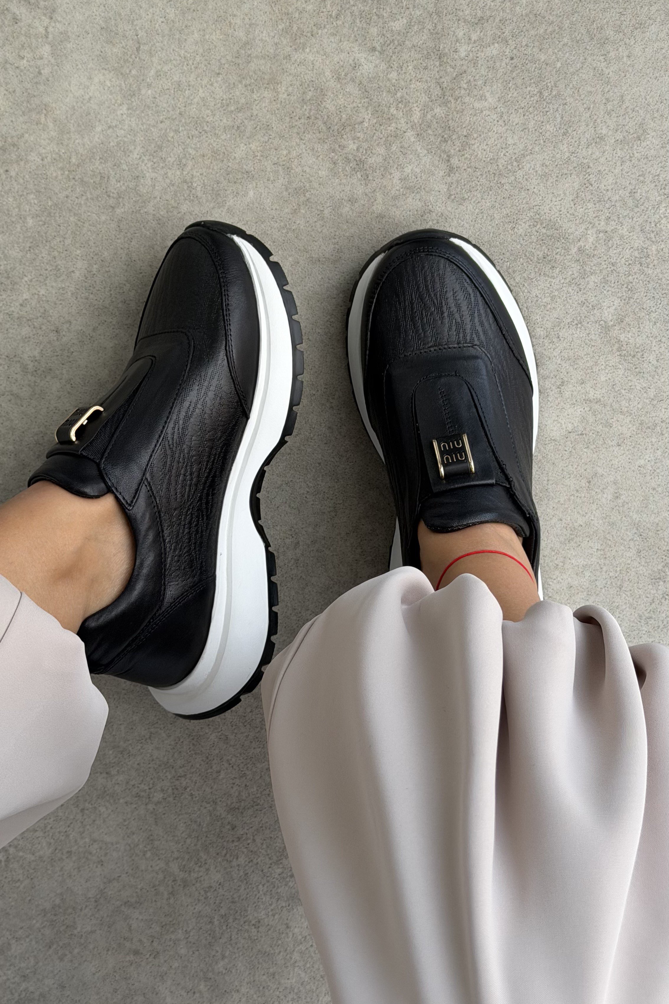 Niu Siyah Hakiki Deri Kadın Sneaker