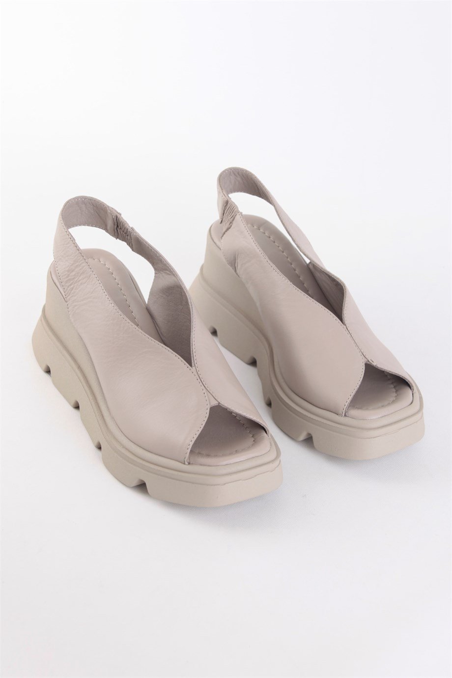 Noemi Vizon Hakiki Deri Kalın Tabanlı Sandalet