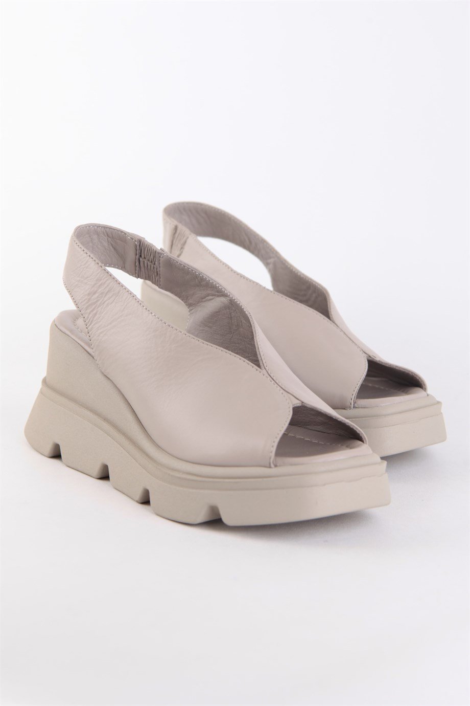 Noemi Vizon Hakiki Deri Kalın Tabanlı Sandalet