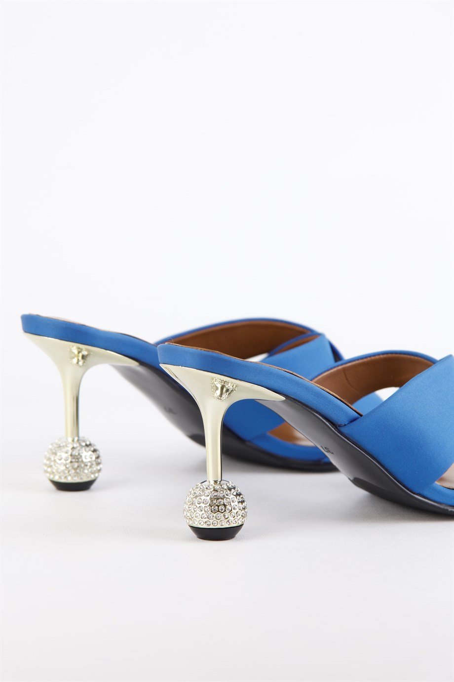 Olina Saks Hakiki Deri Taş Detaylı Kadın Topuklu Terlik