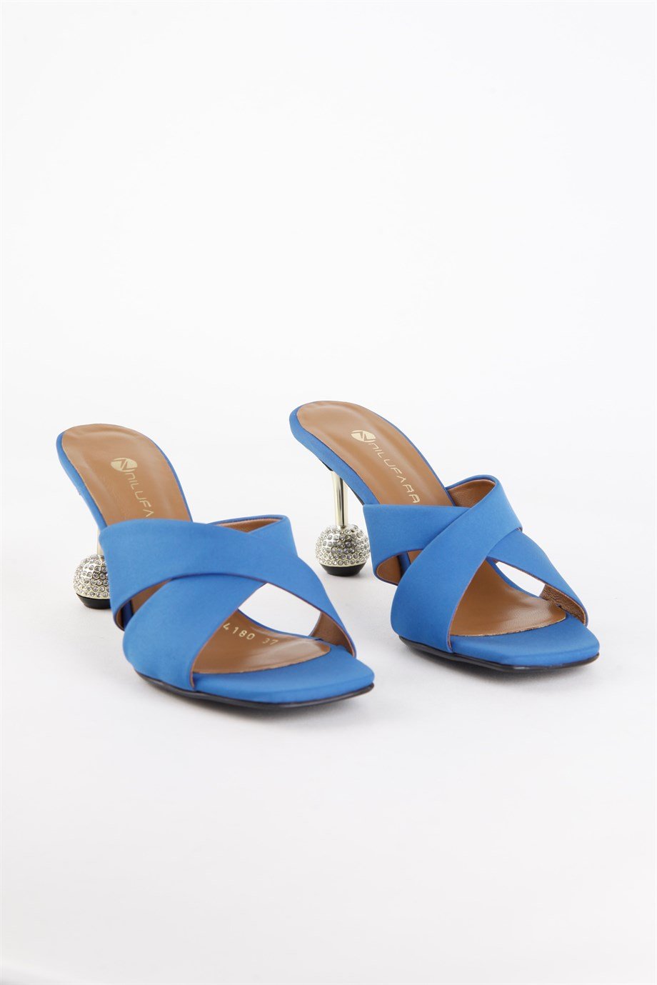 Olina Saks Hakiki Deri Taş Detaylı Kadın Topuklu Terlik