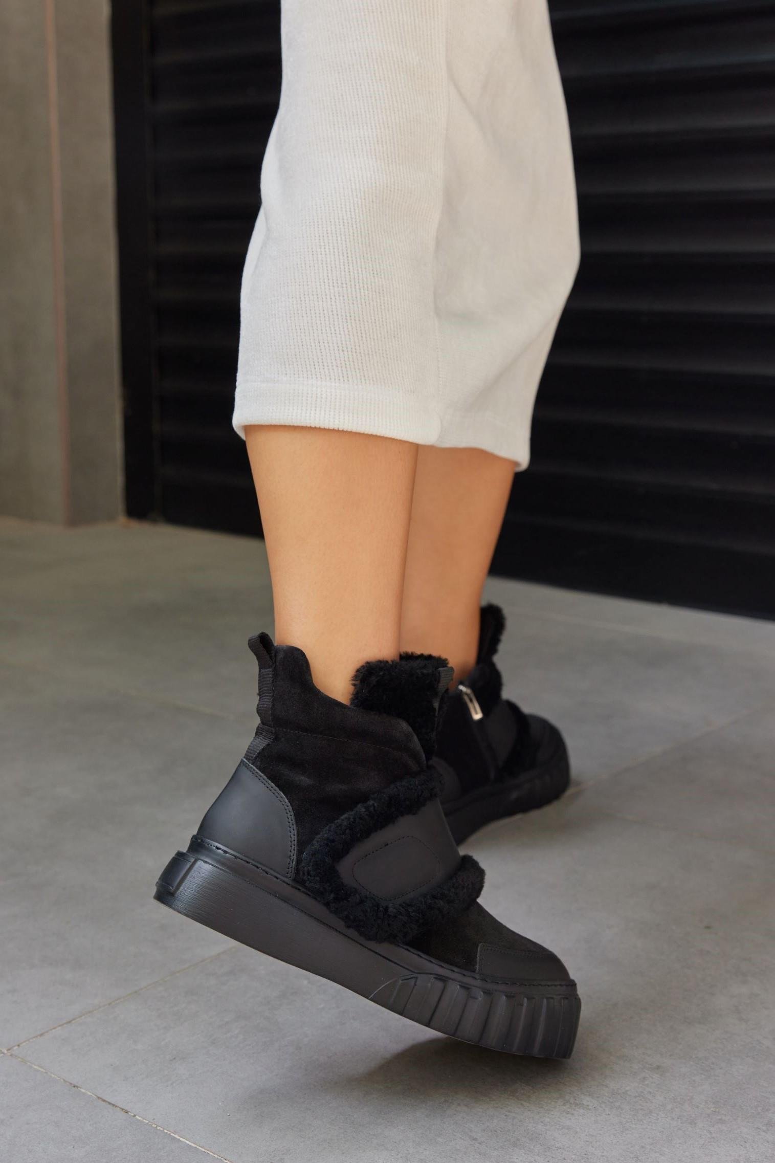 Oslo Siyah Hakiki Deri Kürklü Kadın Spor Bot