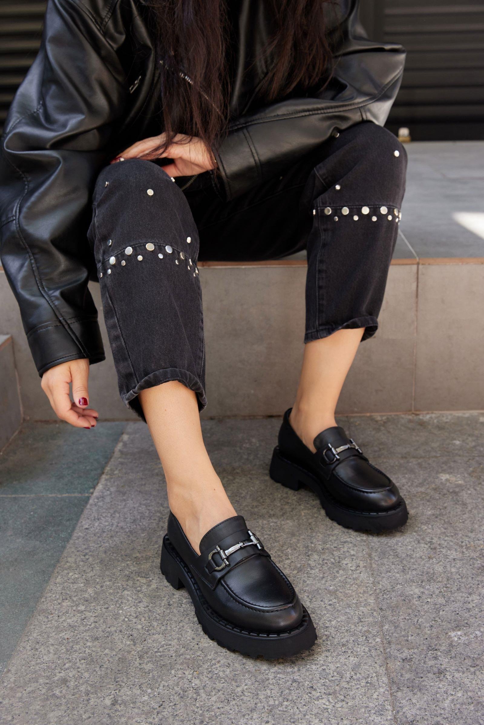 Ossy Siyah Hakiki Deri Kadın Loafer