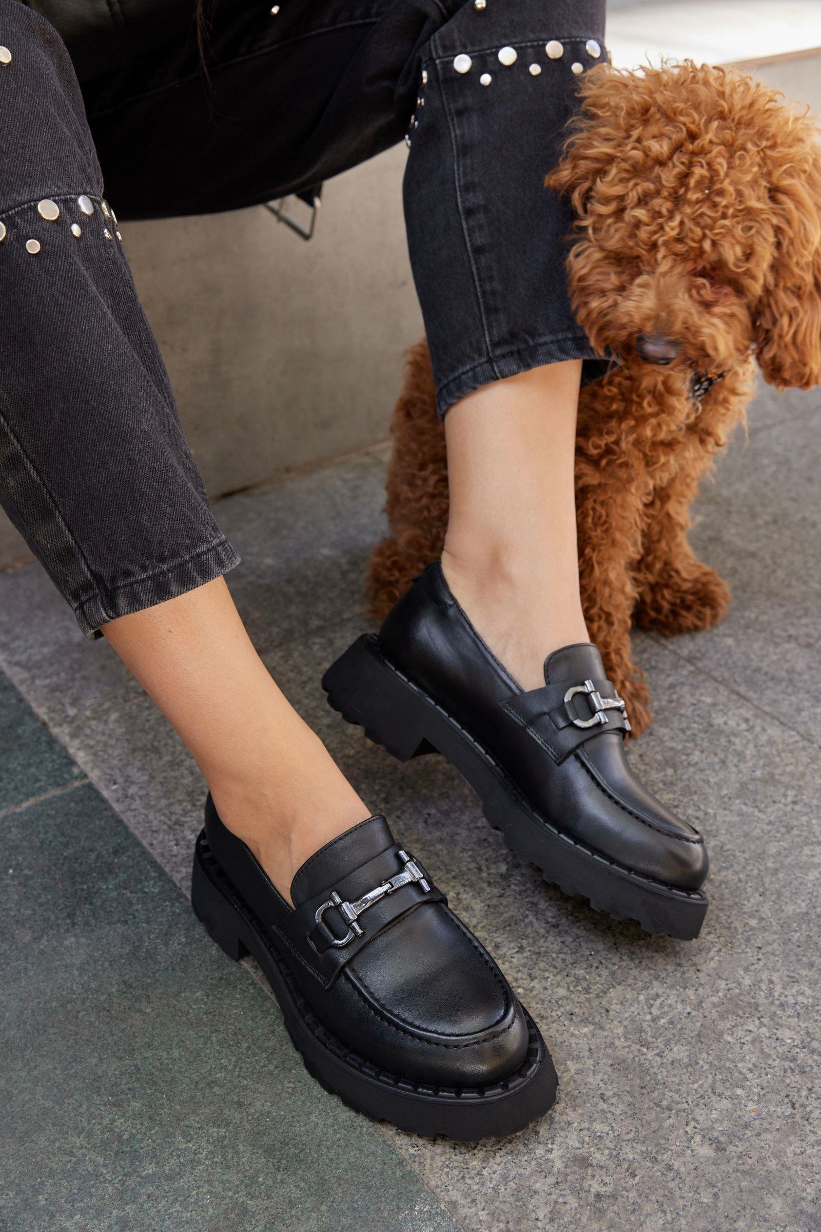 Ossy Siyah Hakiki Deri Kadın Loafer