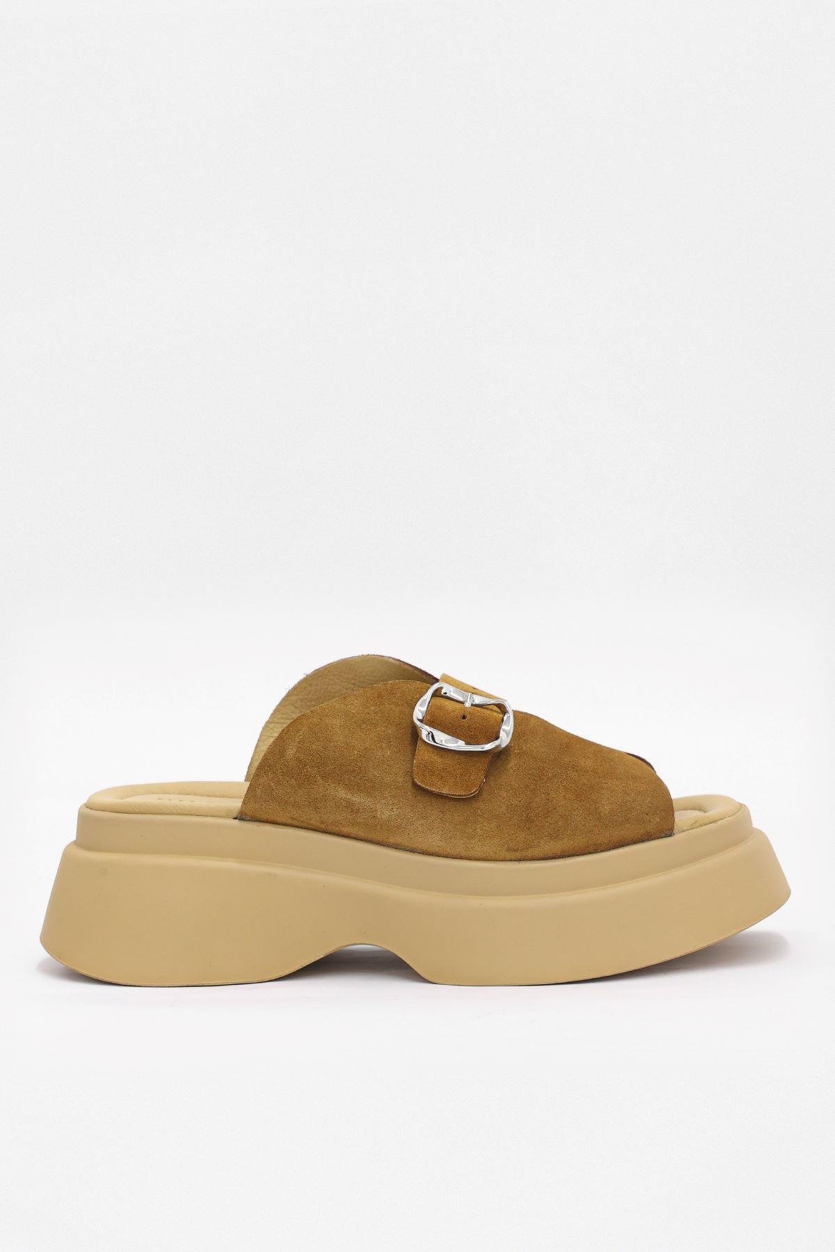 Palmer Taba Süet Hakiki Deri Kemer Aksesuarlı Topuklu Terlik